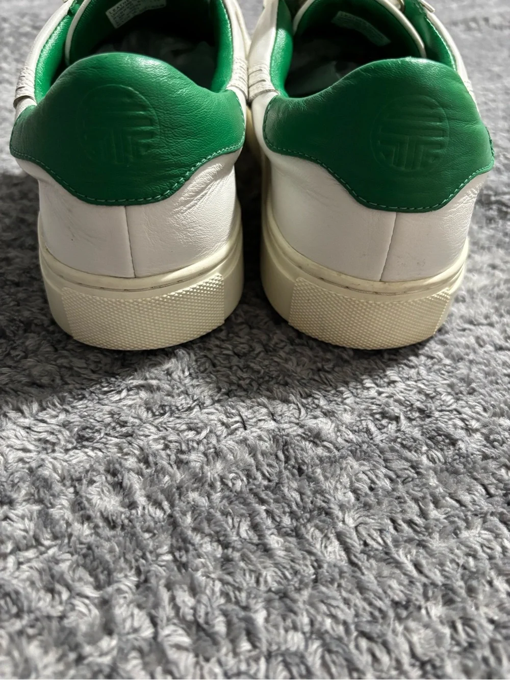 Tory Sport Chevron Leather Sneakers White with Green Interior Accents Size 7.5